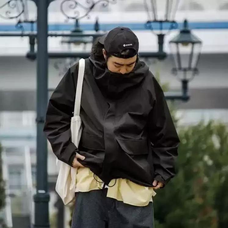 Nanamica ветрозащитная и водонепроницаемая куртка с капюшоном свободная