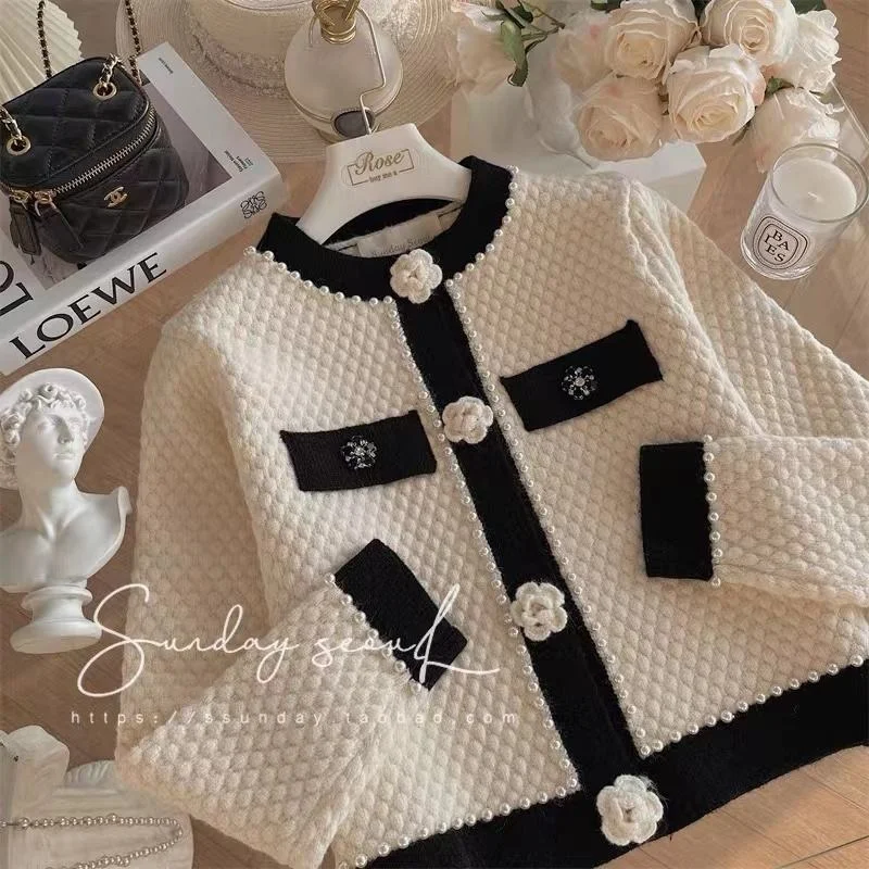 Woman Cardigan Classic Fragrant Mountain Camellia Elegant Luxury Sweater Cardigan 2022 New Flower Pearl Buttons Knitted Jacket