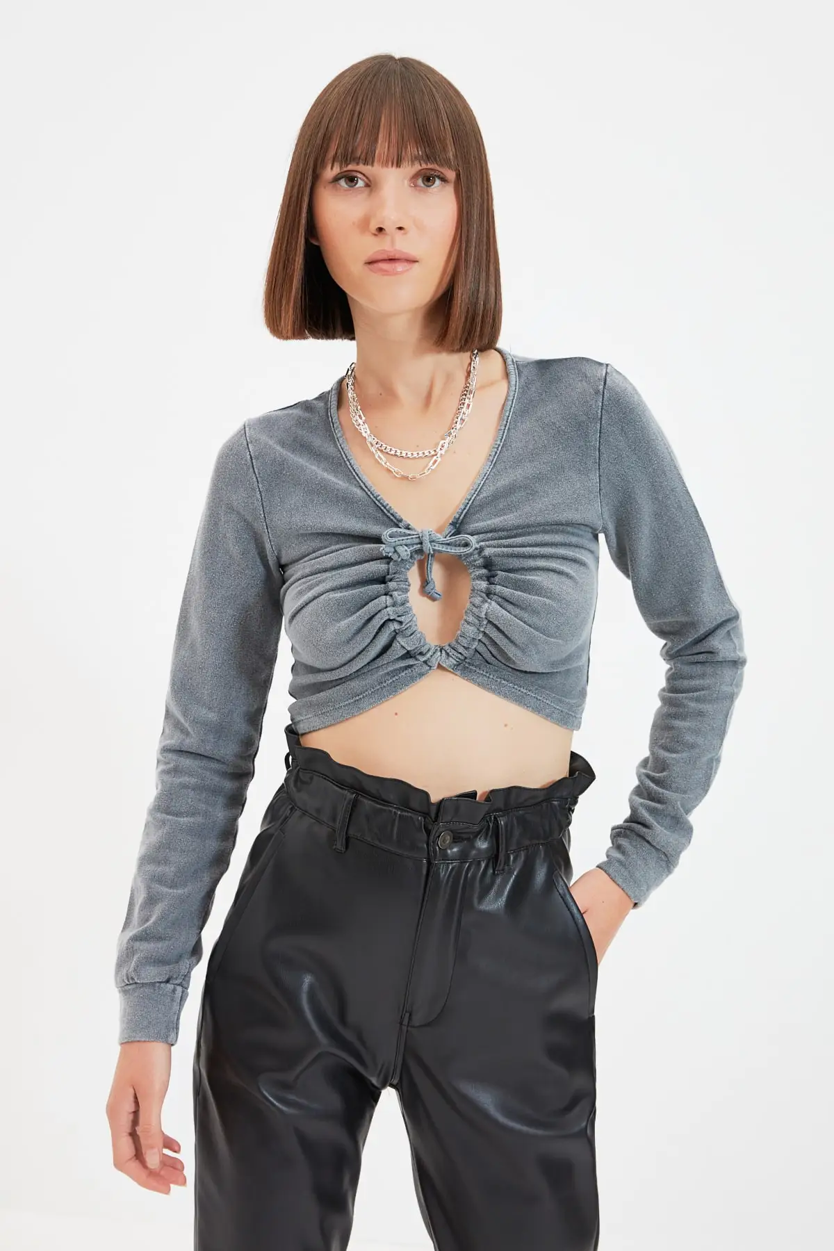 Trendyol-Flushing Crop Knitted Blouse TWOAW22BZ0507
