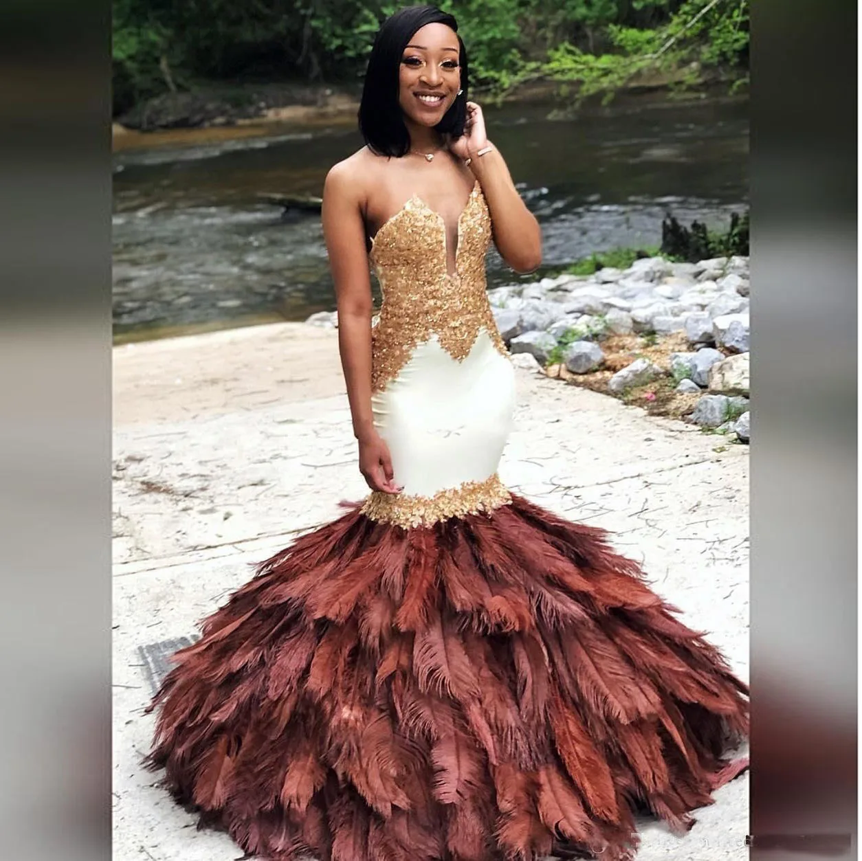 

Luxury Mermaid Prom Dresses with Feathers Sweetheart Beaded Evening Gowns Plus Size Appliqued Formal Party Dress Robes De Soirée