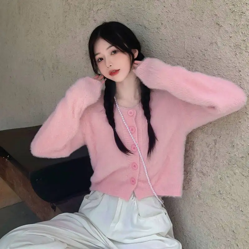 

Short knitted sweater cardigan pink loose sweater coat women early spring 2022 new sweet and gentle style short sweater female