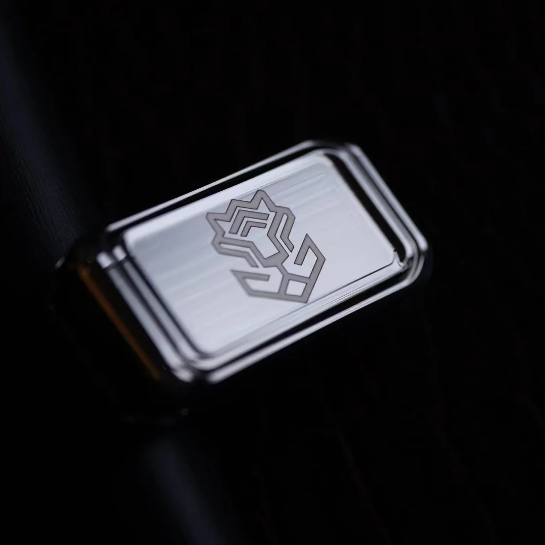 

Слайдер WOWstudio Machinery