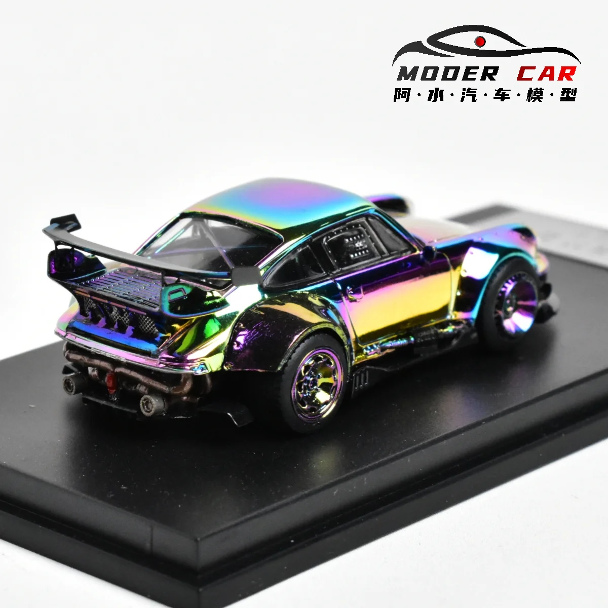 Литая под давлением модель автомобиля DCM x DragonBo 1:64 RWB 993 944.