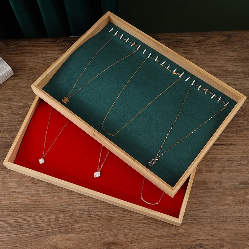 Wholesale Natural Bamboo Necklace Display Tray Colorful Velvet Necklace Tray Organizer for Jewelry Store Pendant Storage Stand