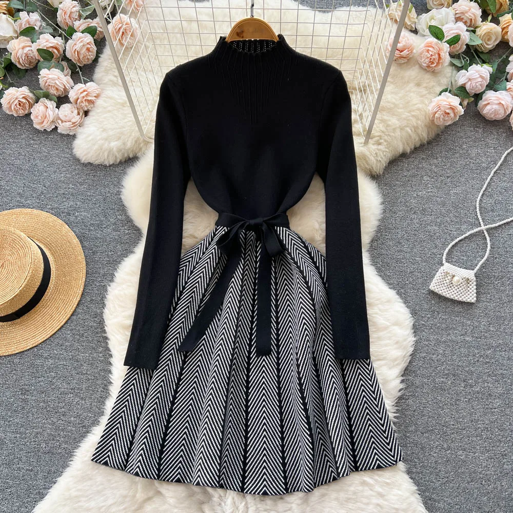 

Autumn and Winter New Style Ladies' Patchwork Wool Dress Children's Bottom Strap Pleated Knitting Dress
