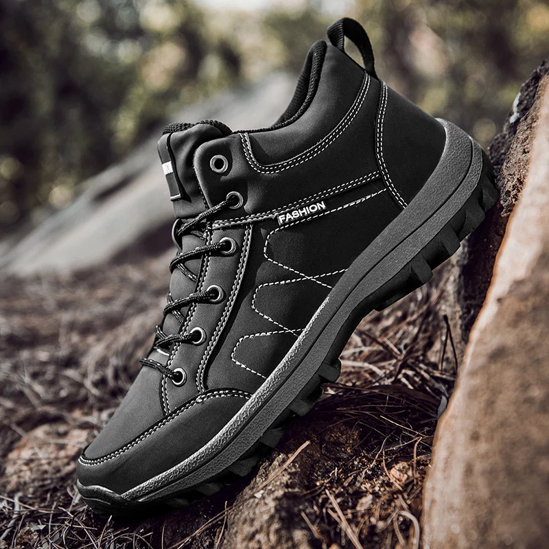 2022 New Outdoor Men Sports Shoes Leather Man Hiking Shoes Wear-resistant Mens Climbing Trekking Hunting Sneakers Mountain Boots