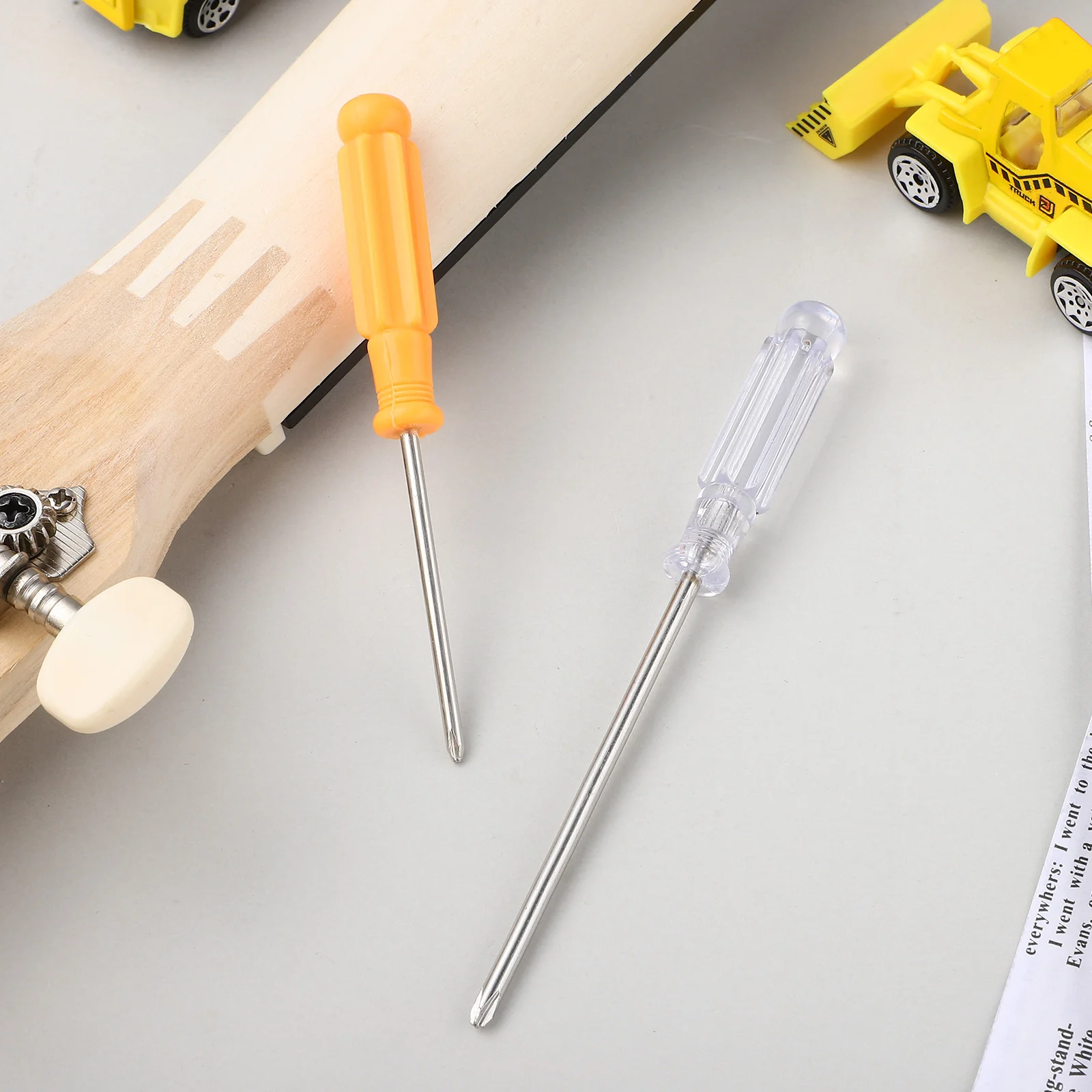 Рисунок 2 - отвертки с ручками