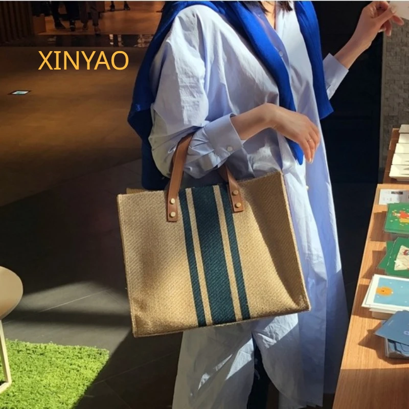 

Simple Canvas Handbag Women's Fashion Stripe Crossbody Bag Professional Commuter Large Capacity Shopping