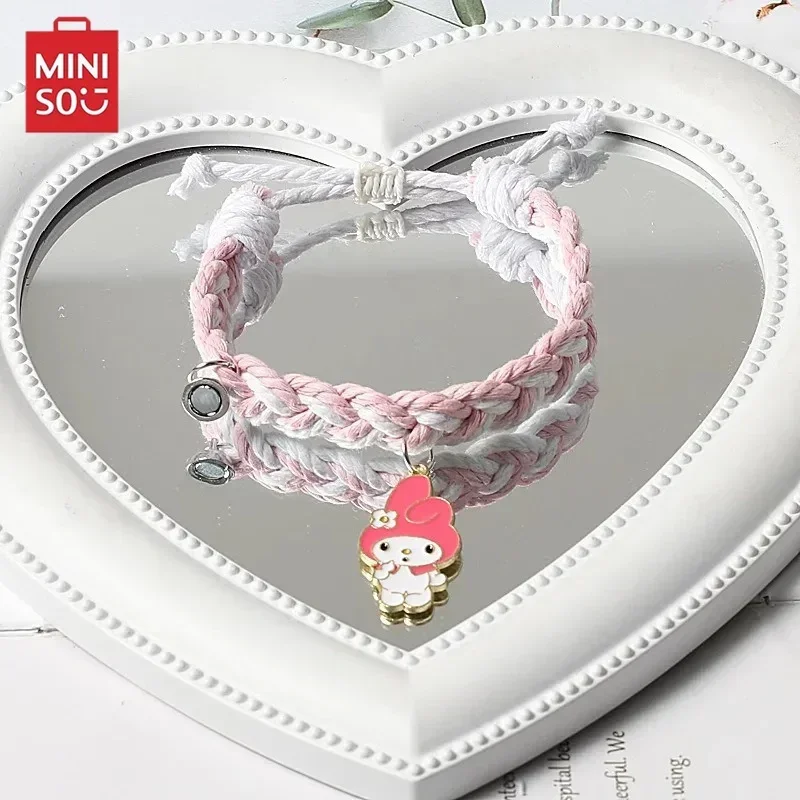 Sanrio Магнитный двухцветный тканый рандомный двойной всасывающий браслет простой