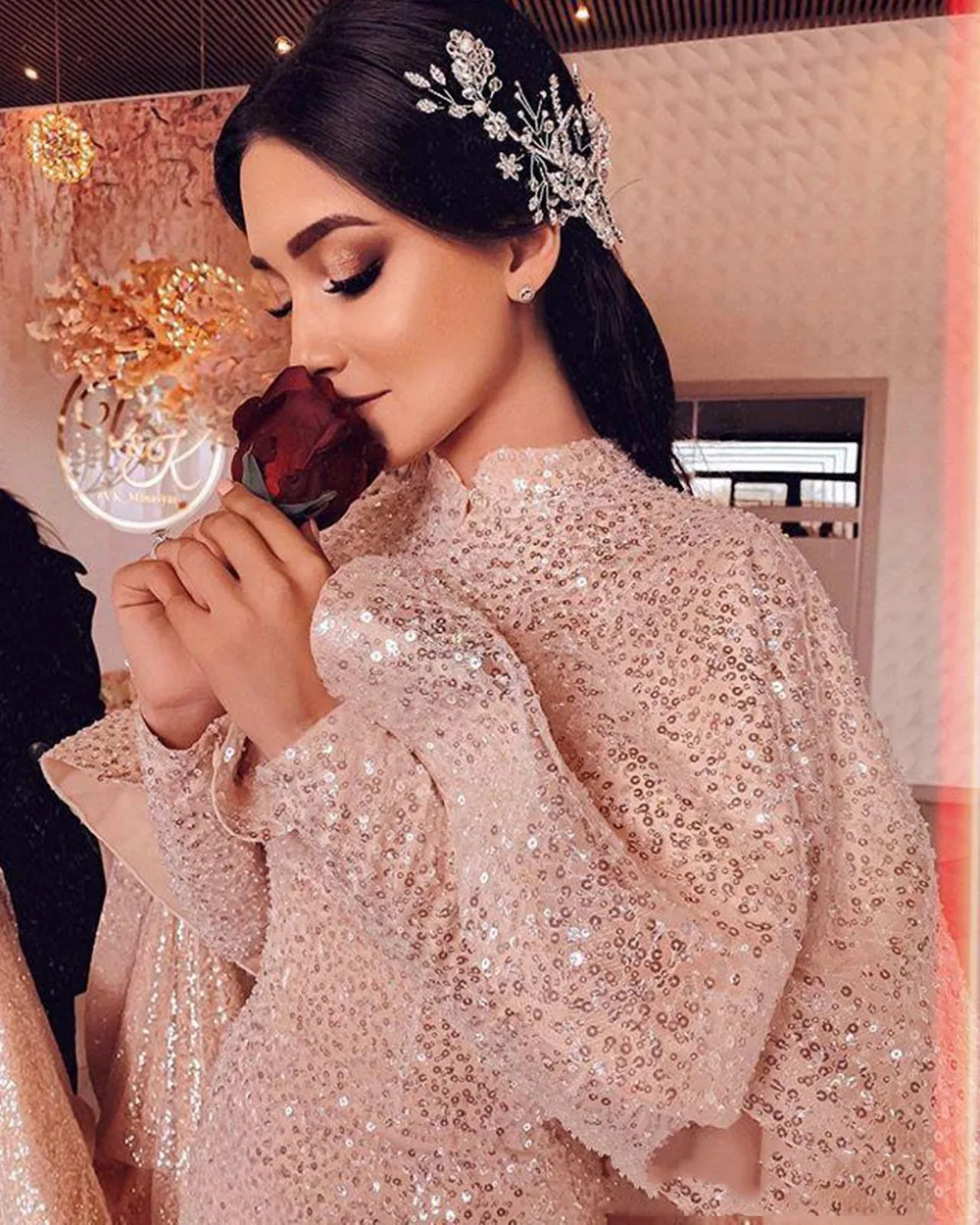 

Luxury Sequined Saudi Arabia Evening Dresses with Wrap Off the Shoulder Long Sleeve robes de mariee Sweep Train Celebrity Dress