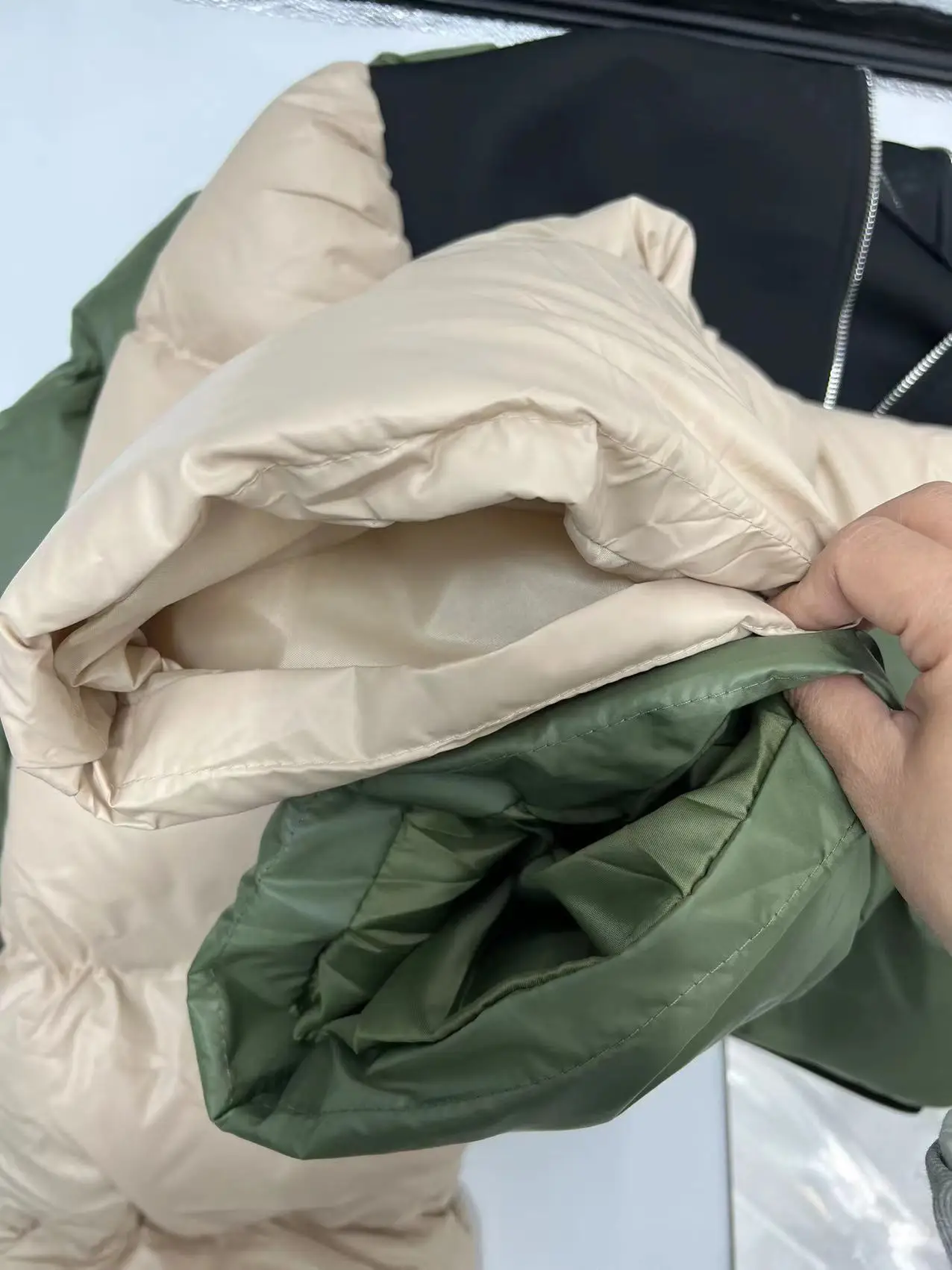 Soefdioo утепленная укороченная куртка контрастных цветов зимняя одежда женская с