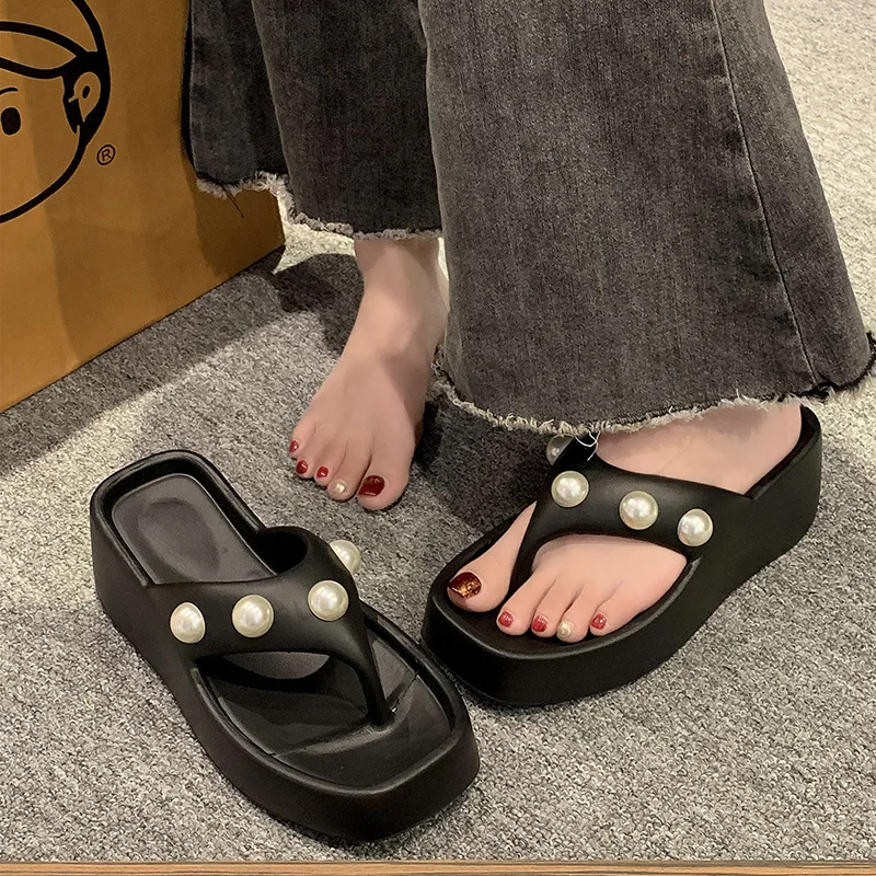 

Platform flip-flops Summer fashion wear women's slippers