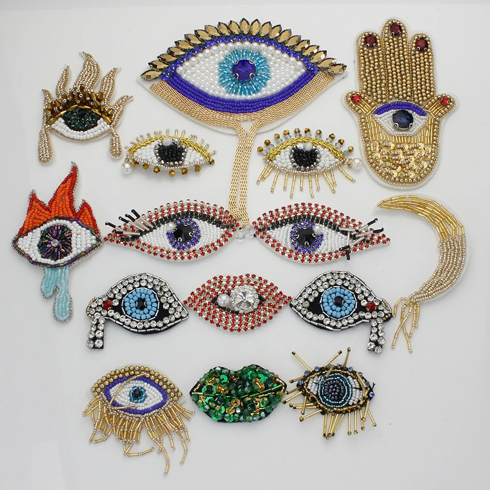 Нашивка Moon Hand Eye с вышивкой из бисера