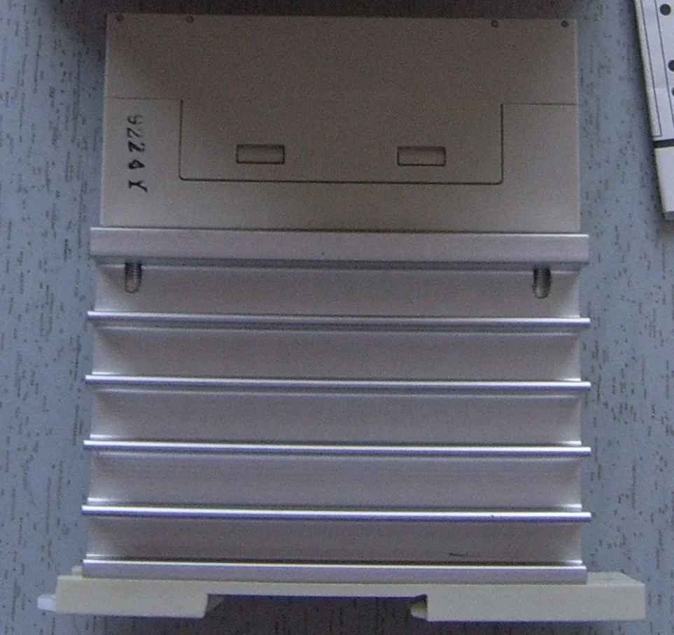 Твердотельный контактор FUJI SS201-5Z-A3 AC240V 50/60HZ