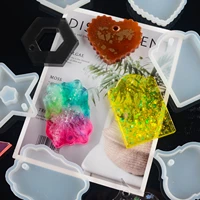diy crystal silicone epoxy resin hang tag mold geometry hexagonal round heart shaped uv resin mould jewelry pendant making tool