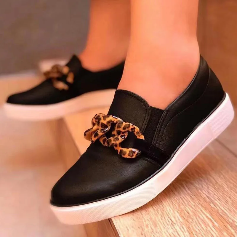 

Size Plus 36-43 Women Loafers Pointed Toe Slip on Flat Shoes Woman Flats Chain Boat Shoes Black Loafer Sneaker Casual Shoe