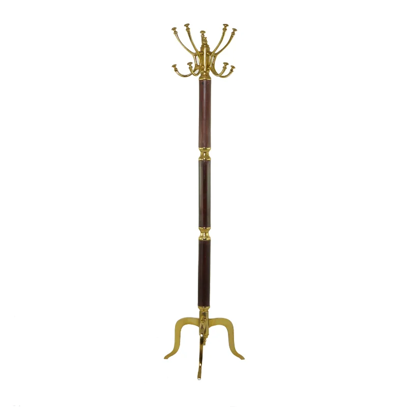 

DecMode 18" x 72" Gold Aluminum Coat Rack, 1-Piece