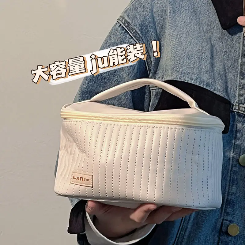 Large Capacity Makeup Bag Women Makeup Organizer Handbag PU Leather Girls Fashion Storage Bag Travel Bathroom Toiletry Bag