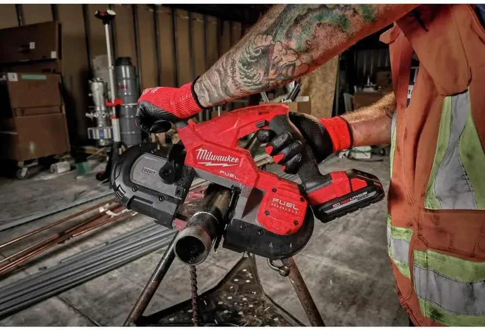 Ленточная пила MILWAUKEE