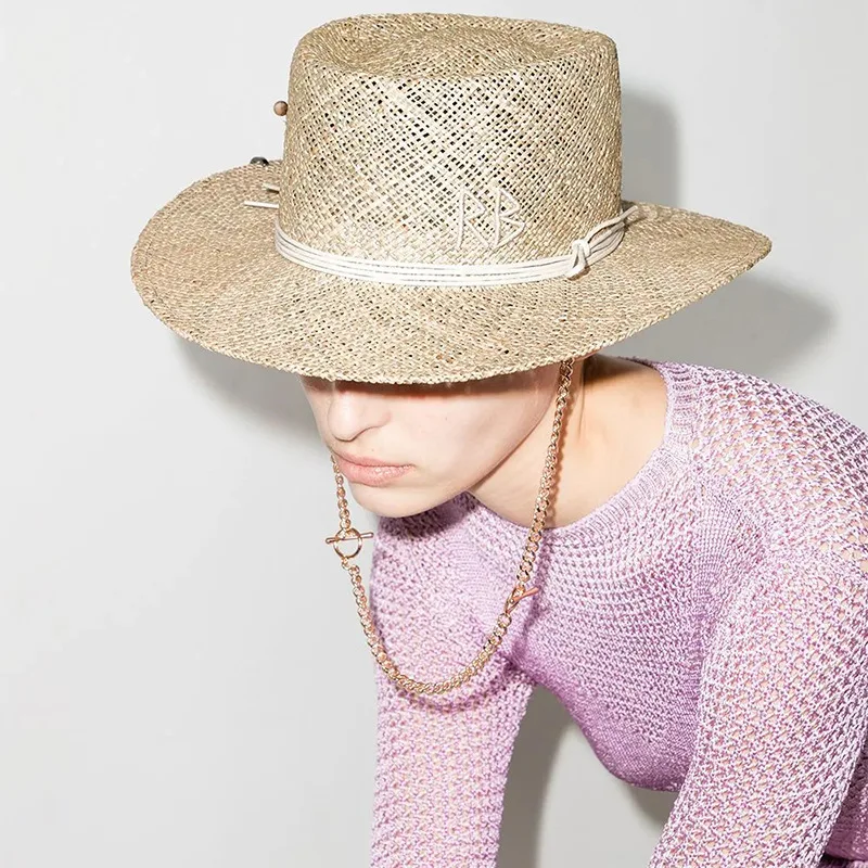 

Summer straw hat with concave and convex top French letter accessories Women's chain decoration sun hat Punk style straw hat