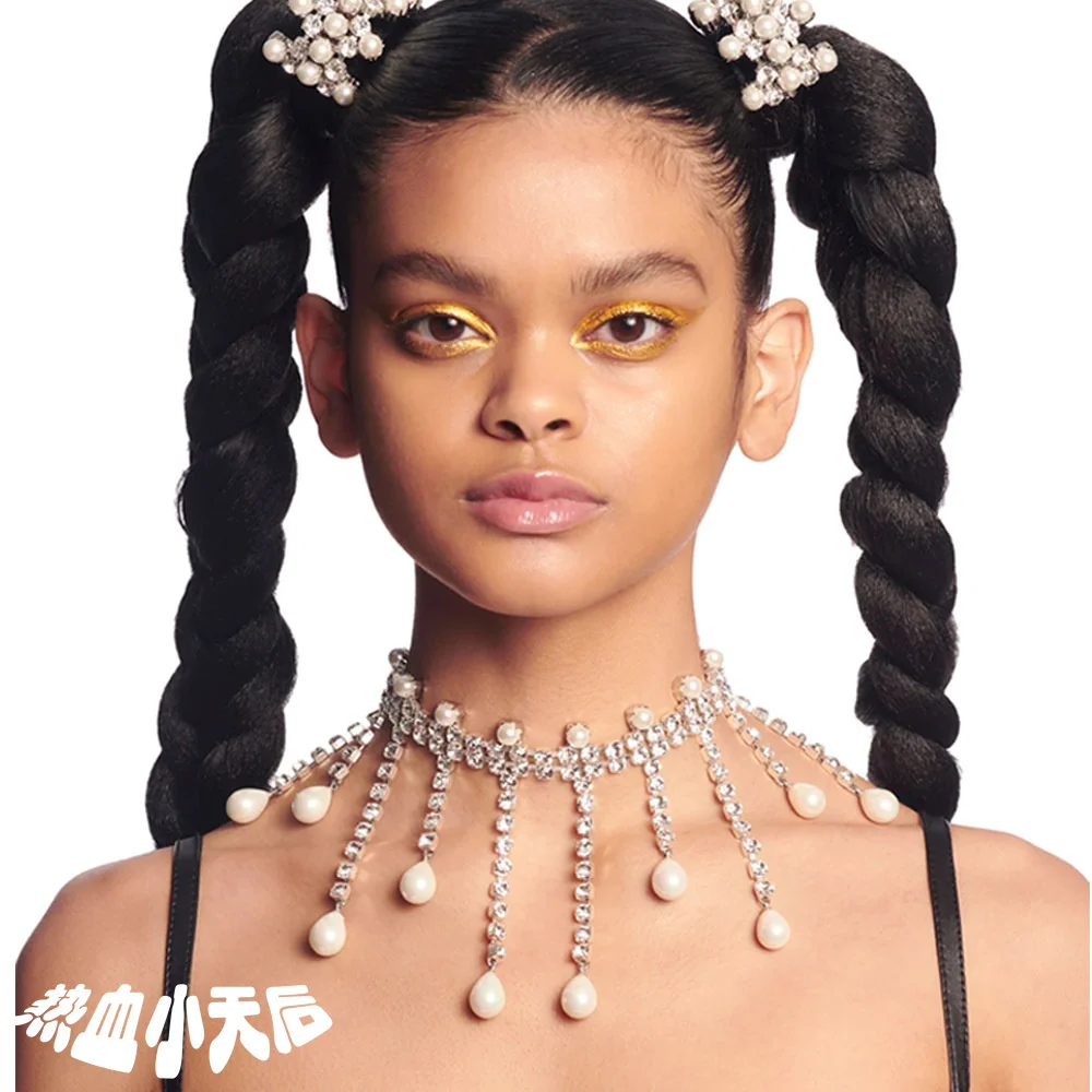 

Hot blood little Diva / Rhinestone Pearl splicing Tassel Necklace adjustable