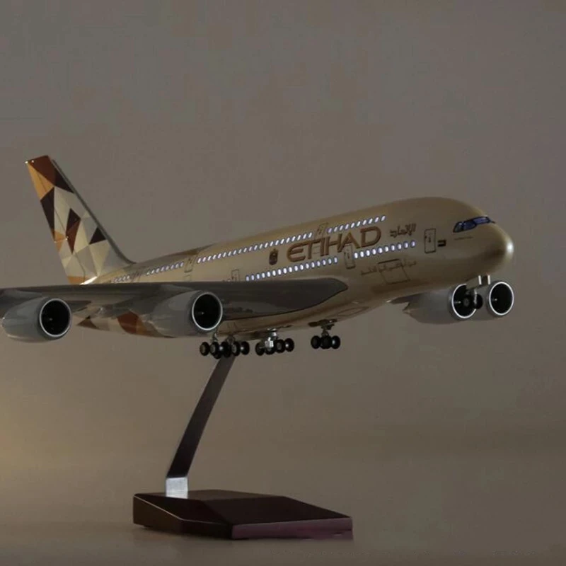 Модель самолета ETIHAD Airline A380 в масштабе 1/160 см модель со смолой и литым колесом