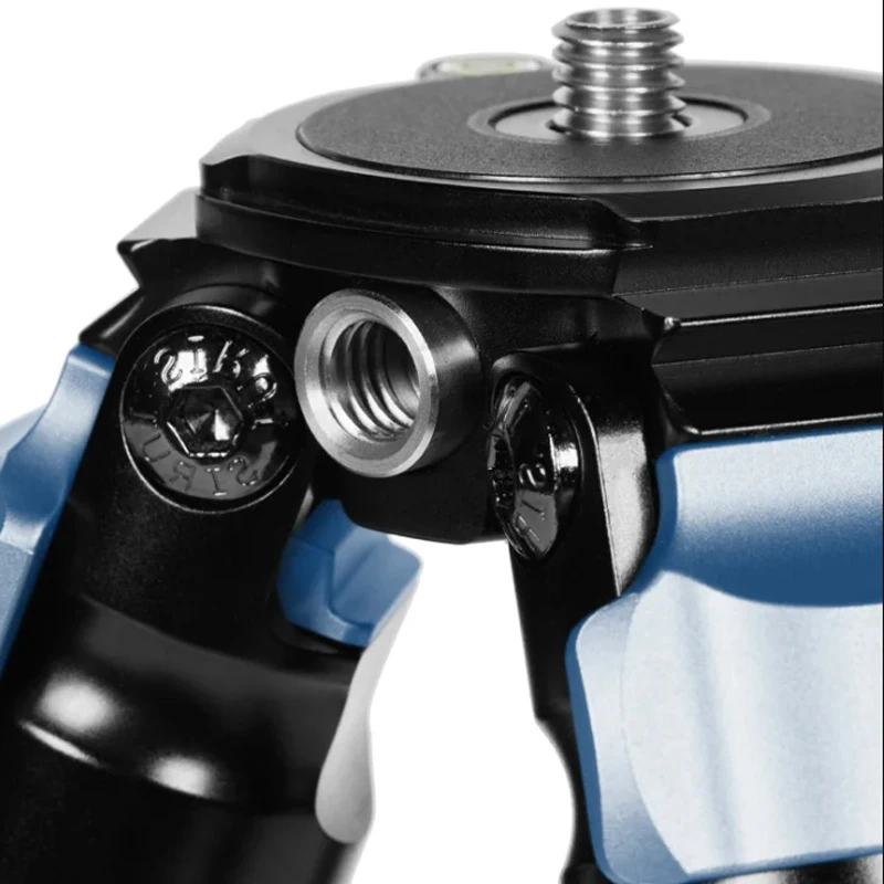 Штатив из углеродного волокна с быстрооткрывающейся головкой