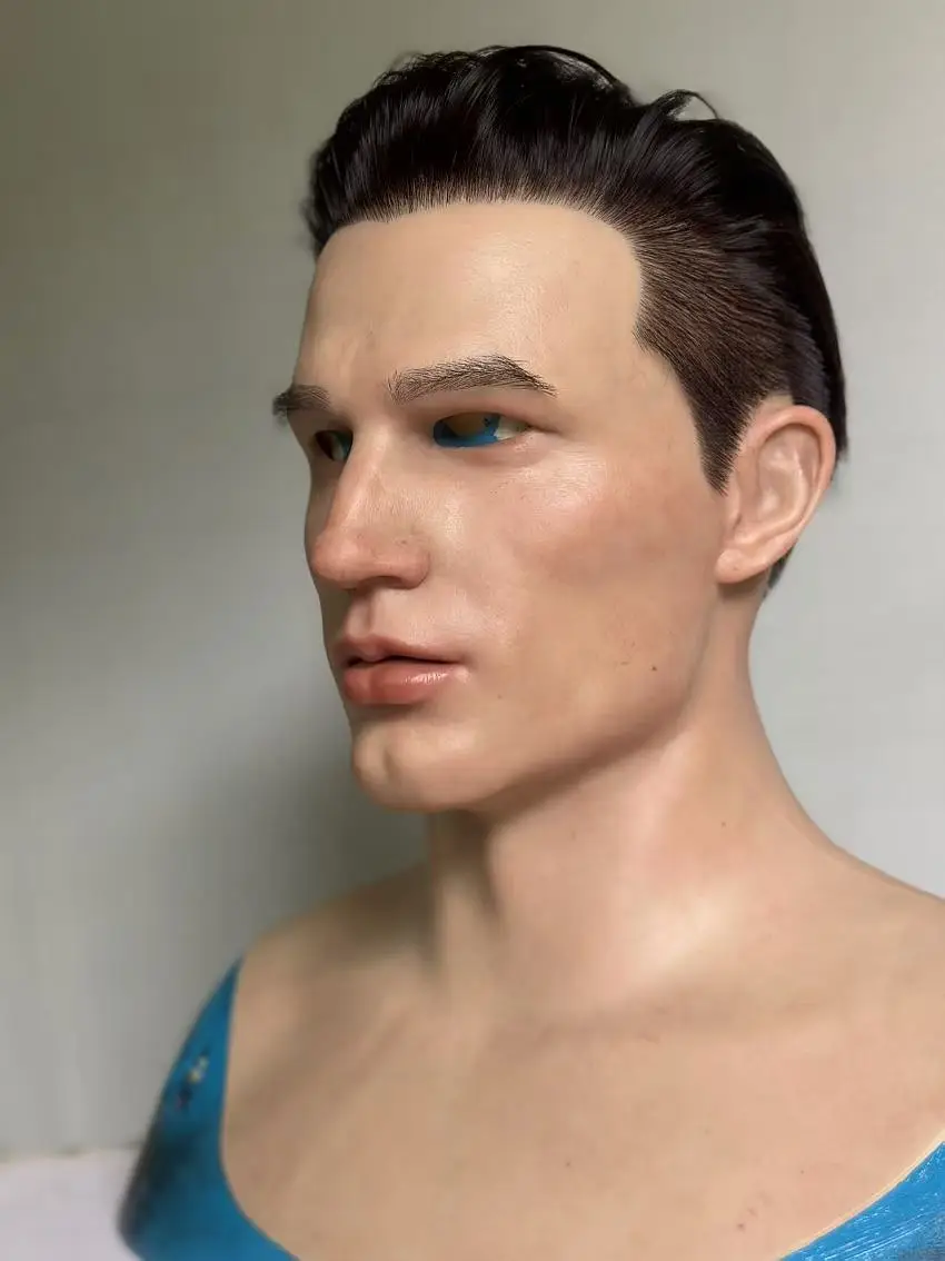 

Силиконовая маска для лица Hans