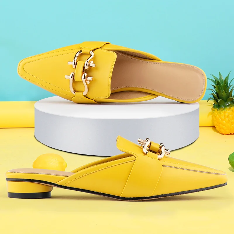 Women's Mules Leather 2023 Summer Fashion Low-Heeled Slippers Luxury  Elegant Comfortable Shoe