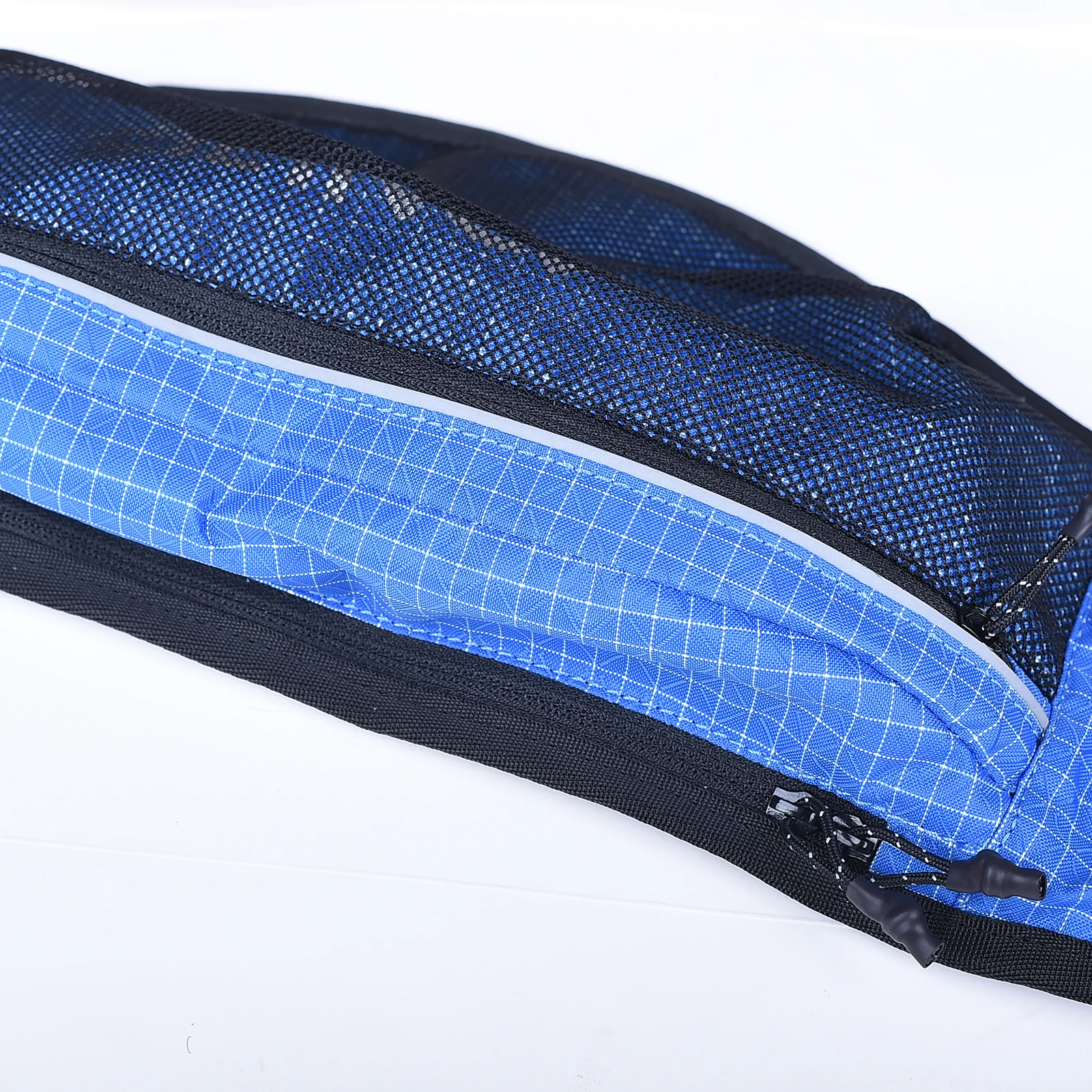 AONIJIE W8111 Outdoor Sports Running Waist Bag Lightweight Cross Body Bag Fanny Pack Fit for 6.8 Inch Phone Jogging Fitness Gym