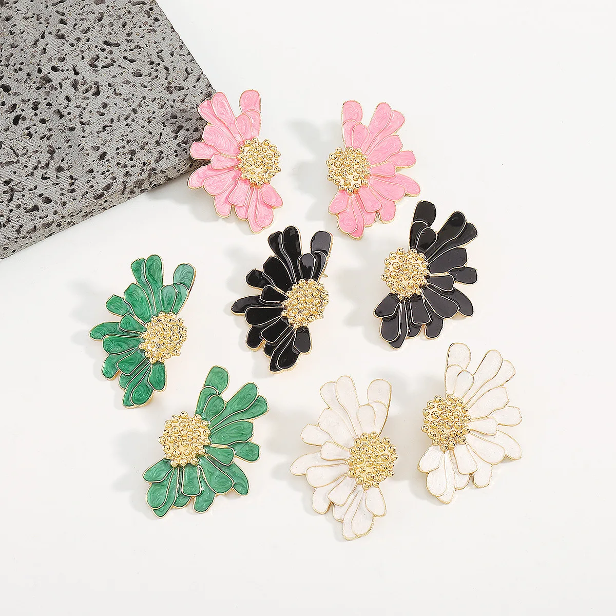 

Retro flower earrings female temperament pattern flower earrings Women's Double Flower Post Earrings Jewelry for the Bohemian