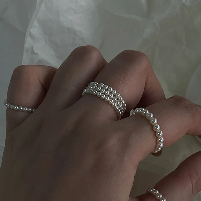 

Женское кольцо с жемчугом в стиле ретро