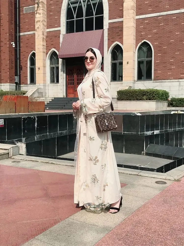 Рамадан Ид открытое кружевное кимоно Абая Дамен Дубай ислам мусульманская