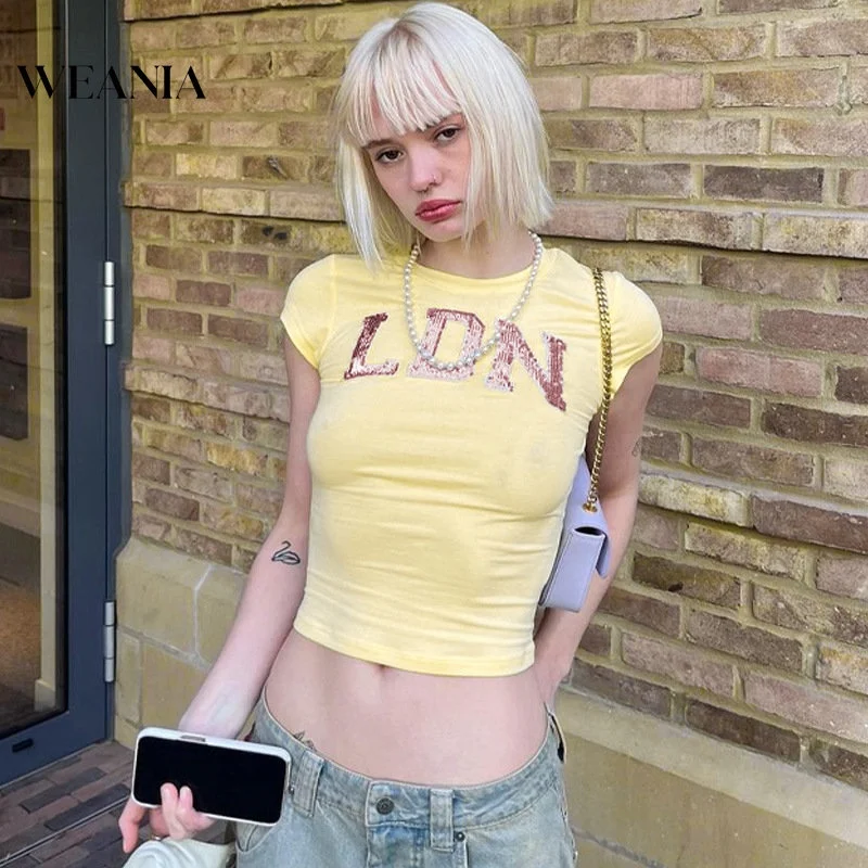 

Women Y2k Style Glitter Embroidered Letter Cropped T-shirt