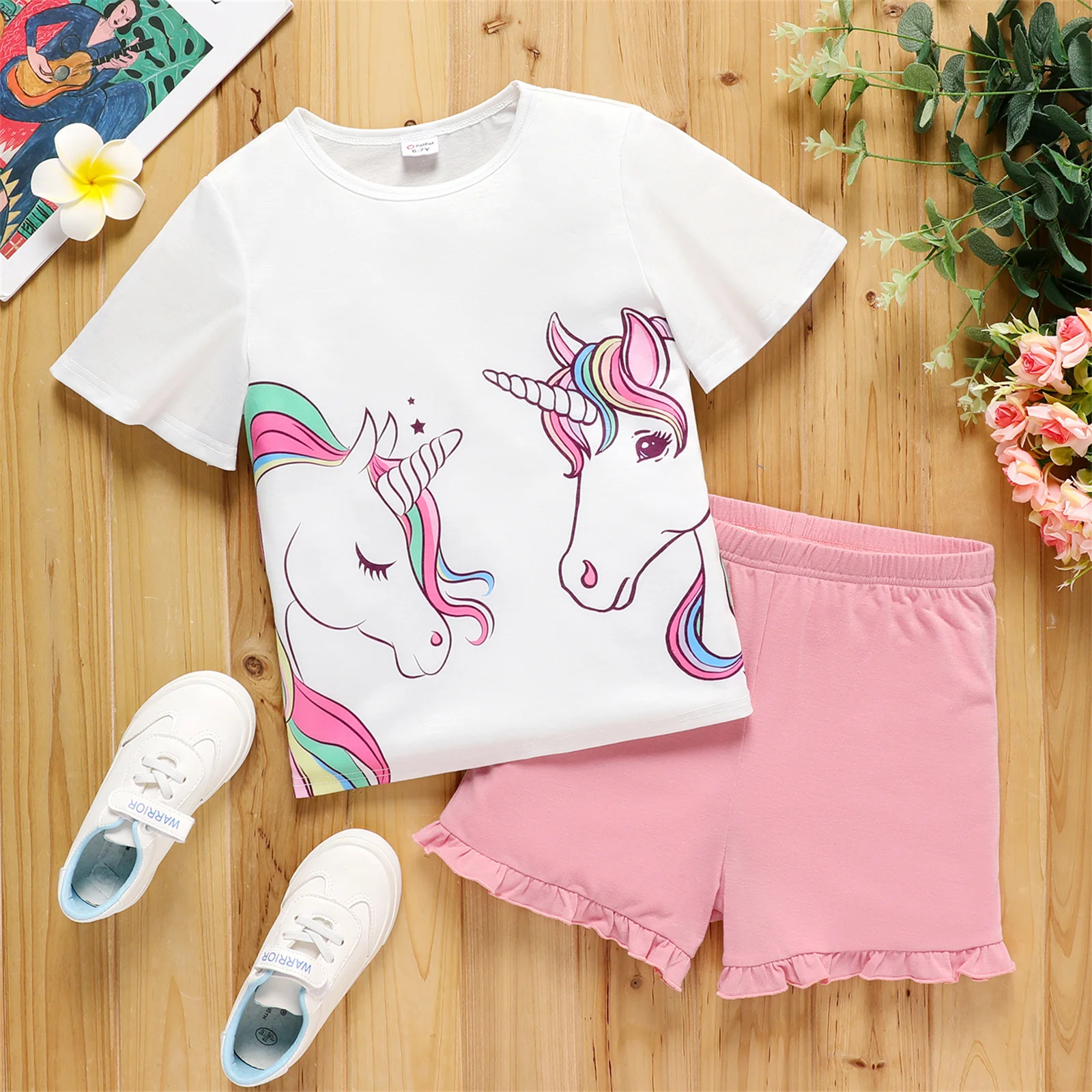 

PatPat 2pcs Summer Child Kid Baby Girl Clothes Unicorn Print Short-sleeve White Tee and Ruffled Pink Shorts Set Kid Clothing