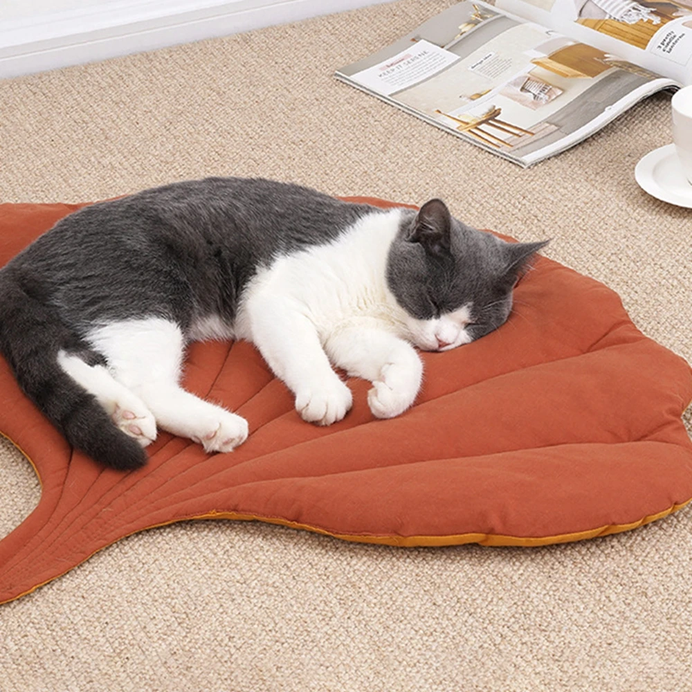 

Leaf Shape Soft Cat Bed Mat Soft Crate Pad Cushion Washable Dog Bed Mattress For Small Large Dogs Cats Kennel Pad Pet Supplies