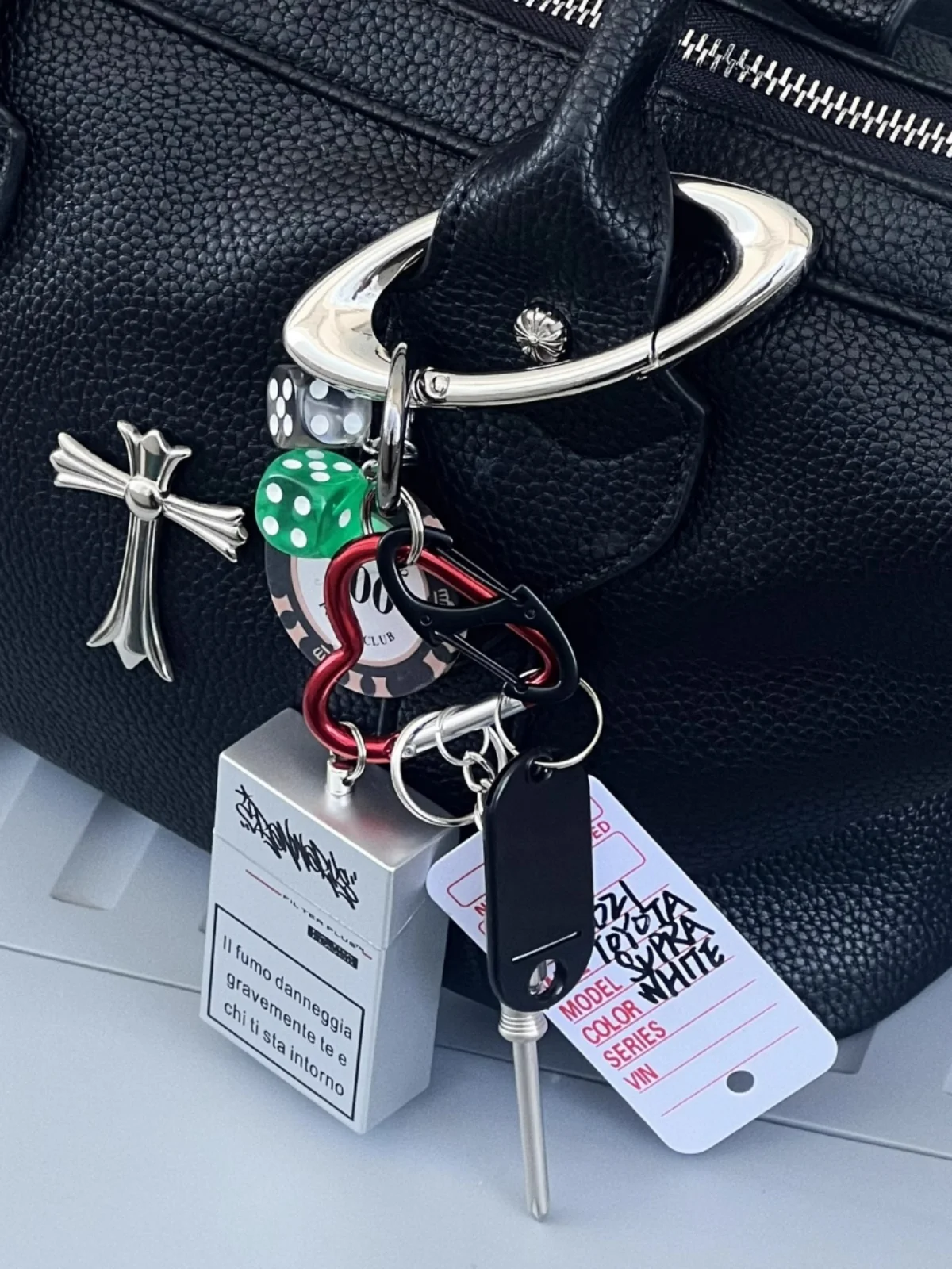 Homemade Multi-Element Graffiti Ashtray Extremely Complex Bag Pendant Handwriting Tag Keychain DIY COUPLE'S