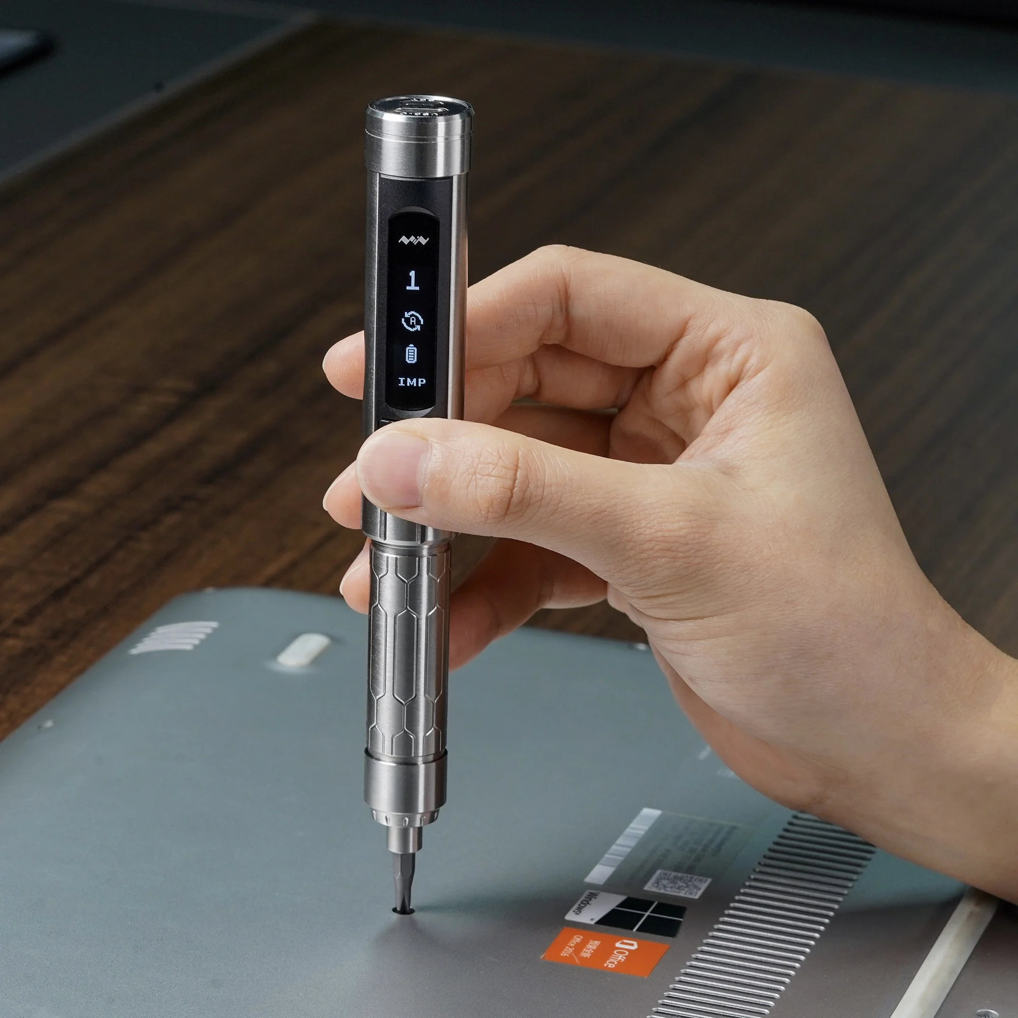 

Original ES15 Mini Screwdriver Intelligent Motion Control Smart Screwdriver with 24pcs 4mm Bit Set LED Lights