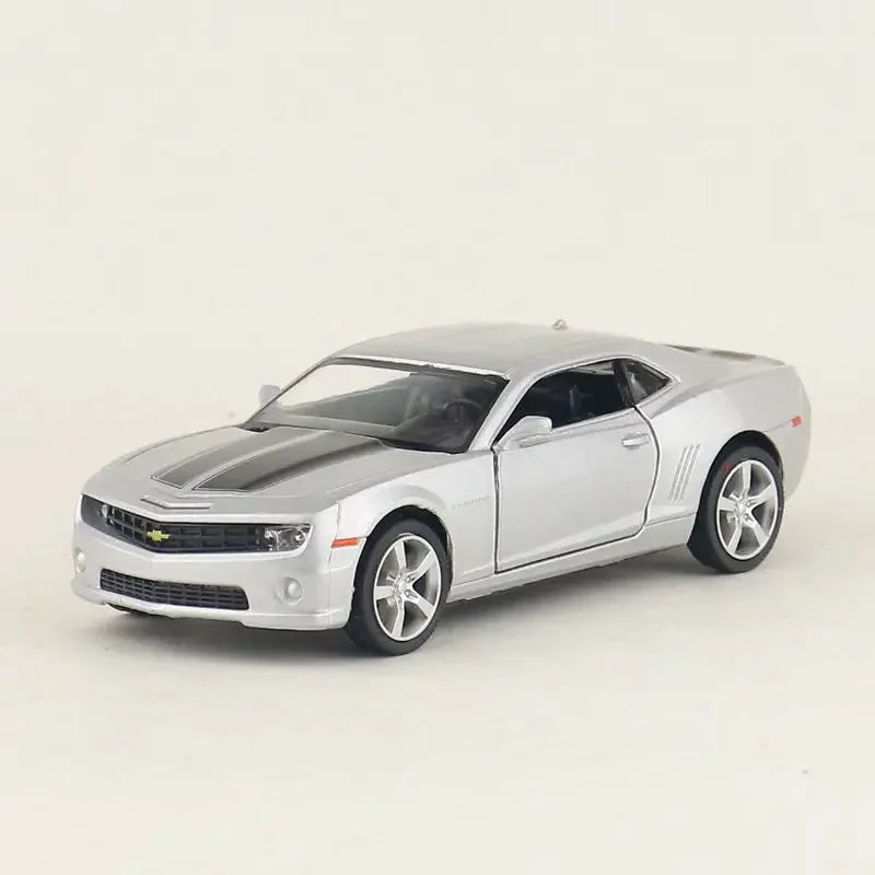 RMZ City игрушка литая модель в масштабе 1:36 Chevrolet Camaro открывающаяся задняя дверь