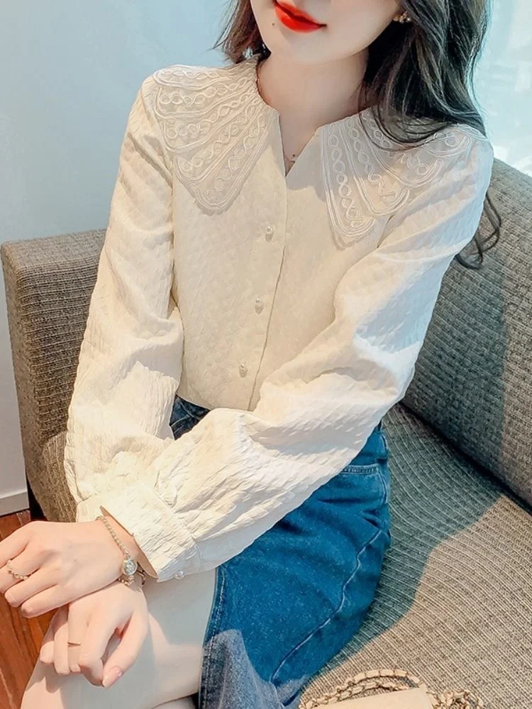 Женская блузка с длинным рукавом и воротником-стойкой