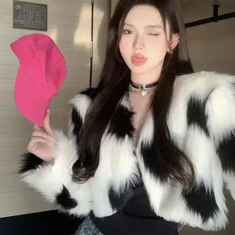 Pdmcms новинка 2023 шуба Love короткая экологически чистая универсальная изящная