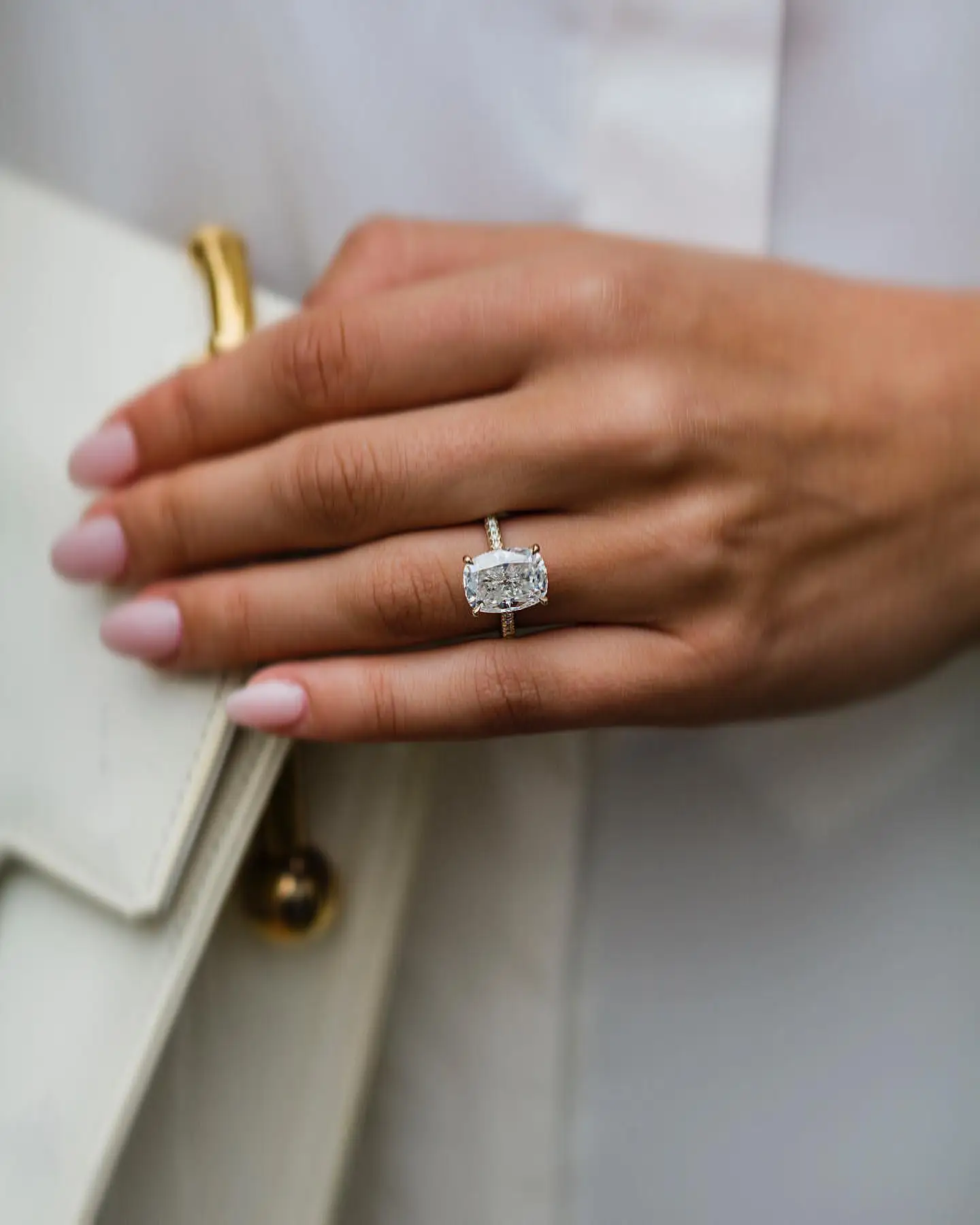 JOVOVASMILE Fine Jewelry Moissanite Ring 14k Yellow Gold 5.7carat（1.33 Ratio）12*9mm Crushed Ice Hybrid Cushion Cut Triple band
