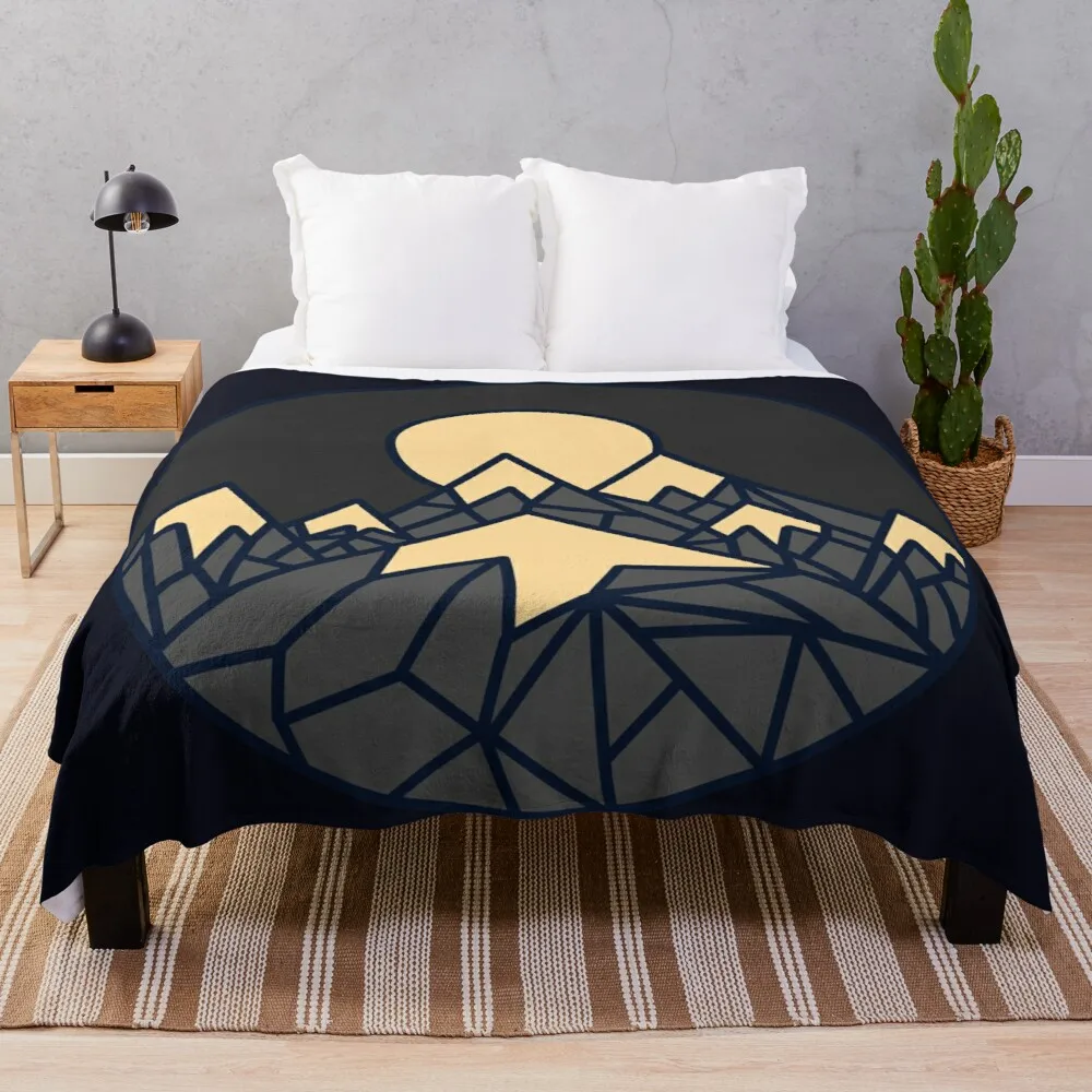 

Большое мягкое пледовое одеяло в шотландскую клетку