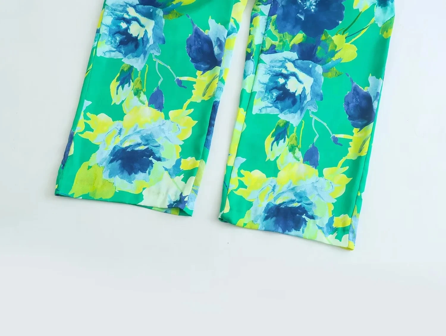 Jenny&Dave England Style Fashion Floral Print Notched Fashion Jumpsuits Loose Straight Casual Dungaree Women