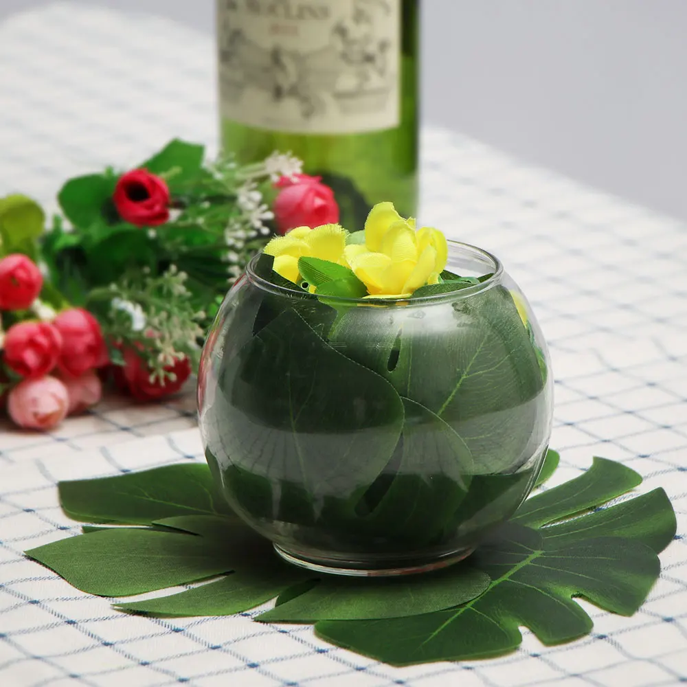 

12pcs Artificial Palm Table Placemat Reusable Coaster Fake Leave Cup Mat Hawaiian Theme Party DIY Tropical Wedding Decoration