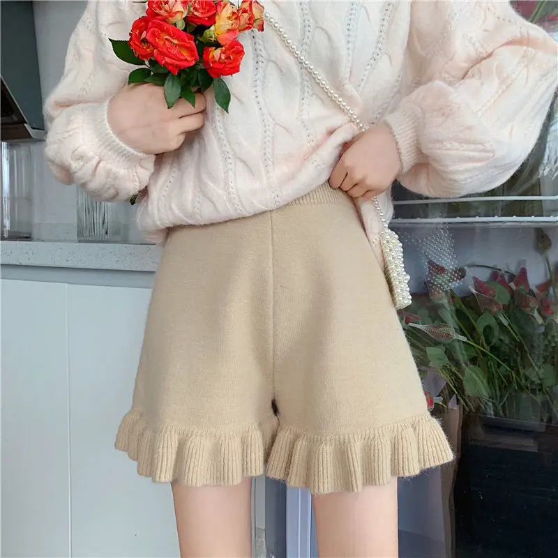 Женские трикотажные шорты, осенне-зимние темпераментные мягкие женские Модные Повседневные базовые бриджи с высокой талией, простые универсальные брюки