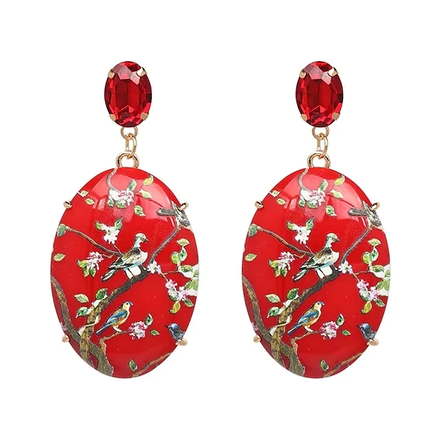 

Lady pendant earring earring ceremony party