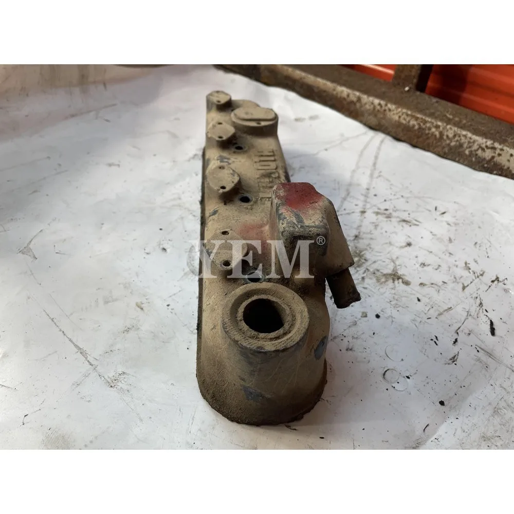 Запчасти для дизельных двигателей Kubota V1405 крышка камеры клапана.