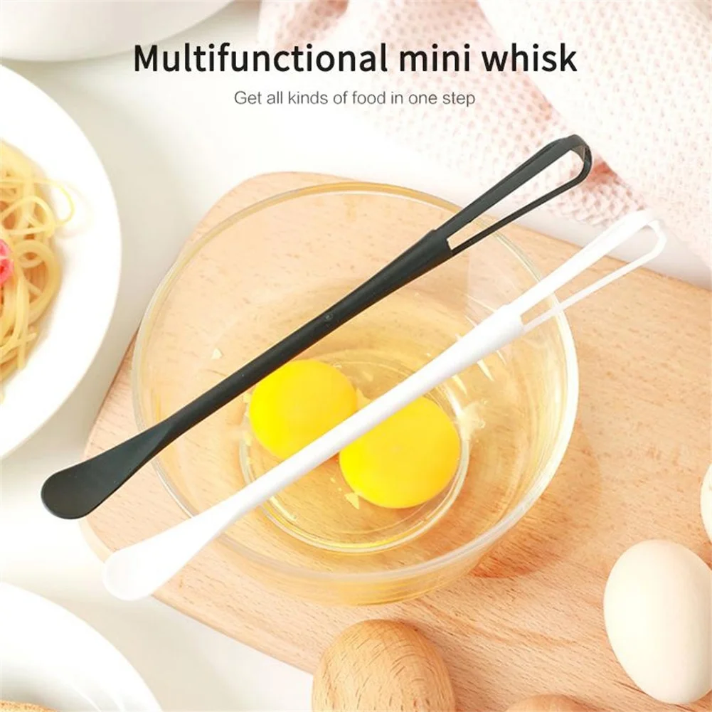 1Pcs Multifunction Mini Manual Egg Beater Portable Cream Milk Blend Stirrer Whisk Salad Kitchen Accessories Baking Accessories