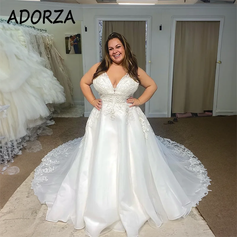 

ADORZA Plus Size Wedding Dress Lace Appliques Satin Bridal Gown Spaghetti Straps Backless Court Train Vestido De Noiva for Bride